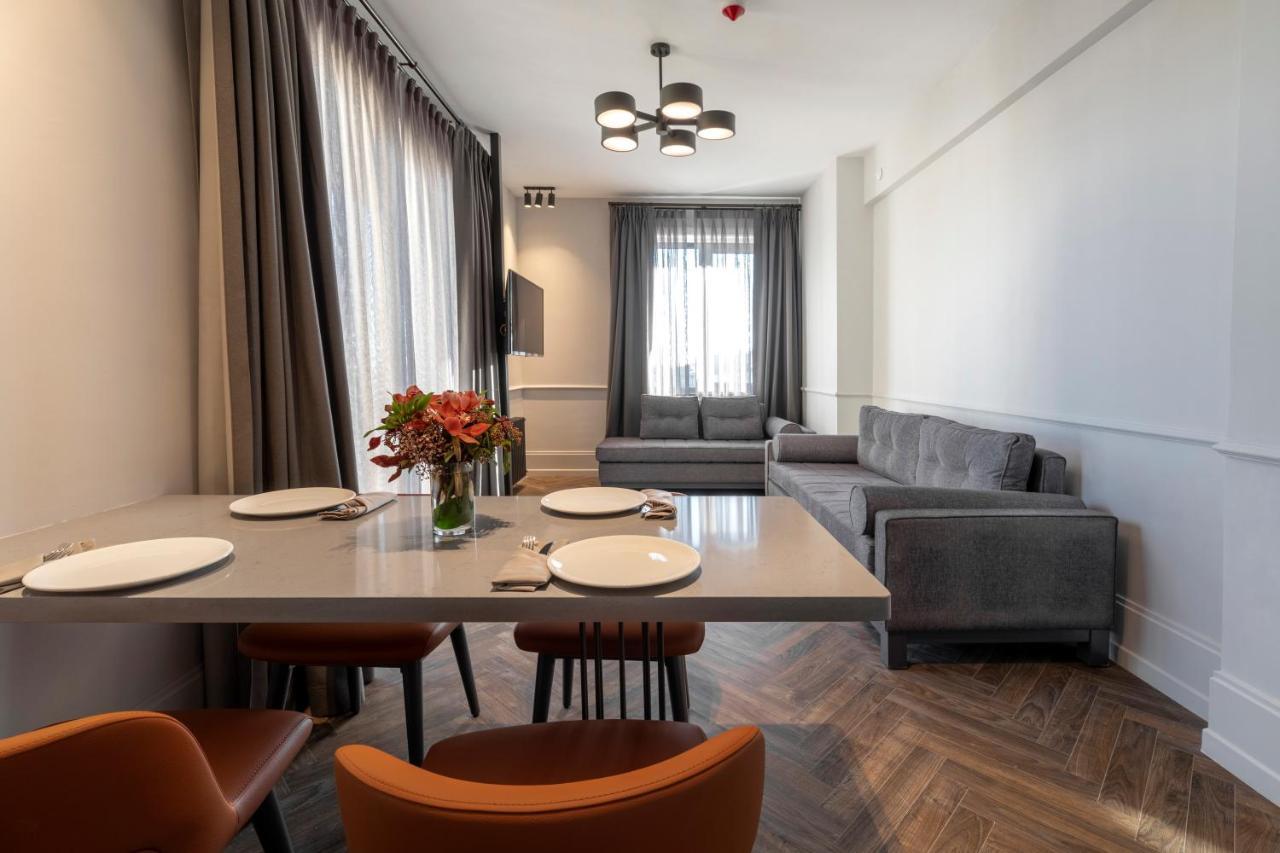 Wish More Hotel Sisli Estambul Exterior foto A typical apartment at the hotel